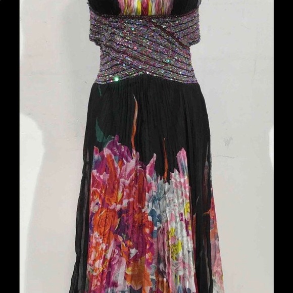 Jovani Silk Long Dress Gown Black Floral Embellished Formal Sleeveless Open Back - Picture 3 of 6